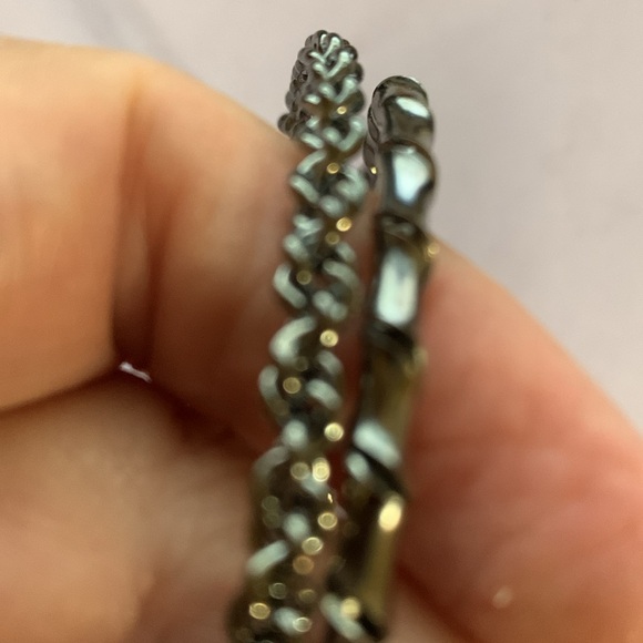 Two bracelets - Picture 3 of 4